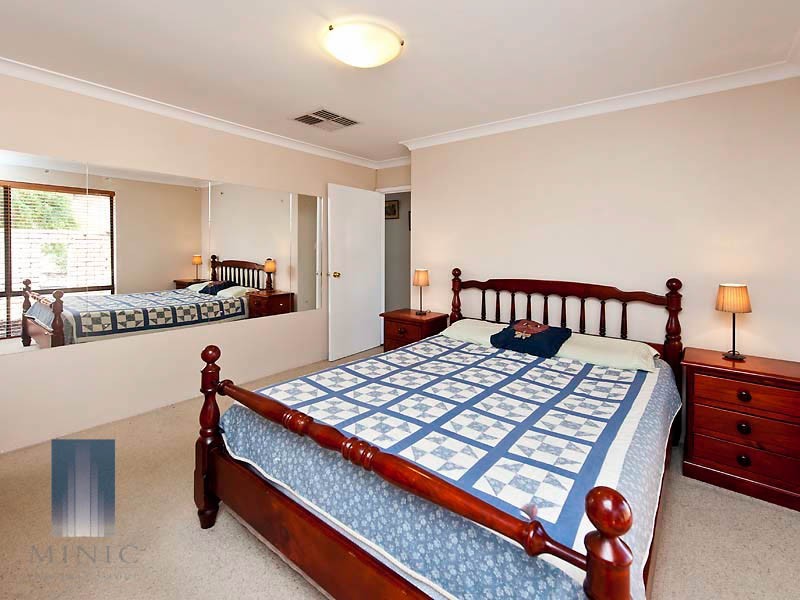 17 Naree Road, Wilson WA 6107