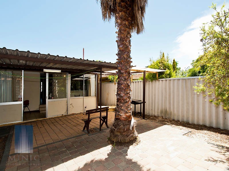 50B Tudor Avenue South, Riverton WA 6148