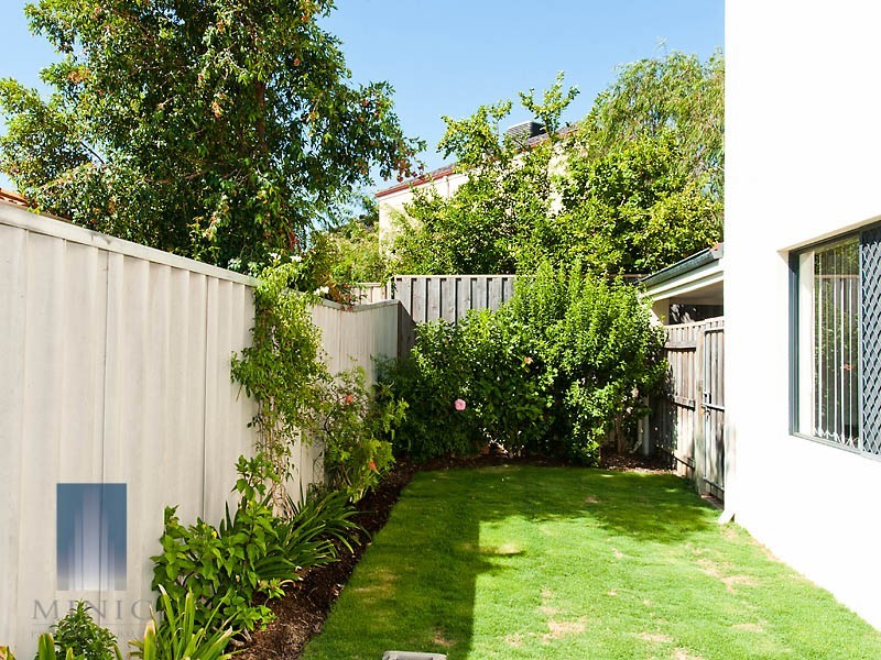 11C Beveridge Street, Bentley WA 6102