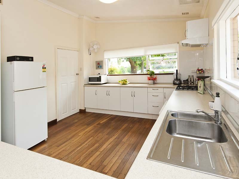 125 Modillion Avenue South, Riverton WA 6148