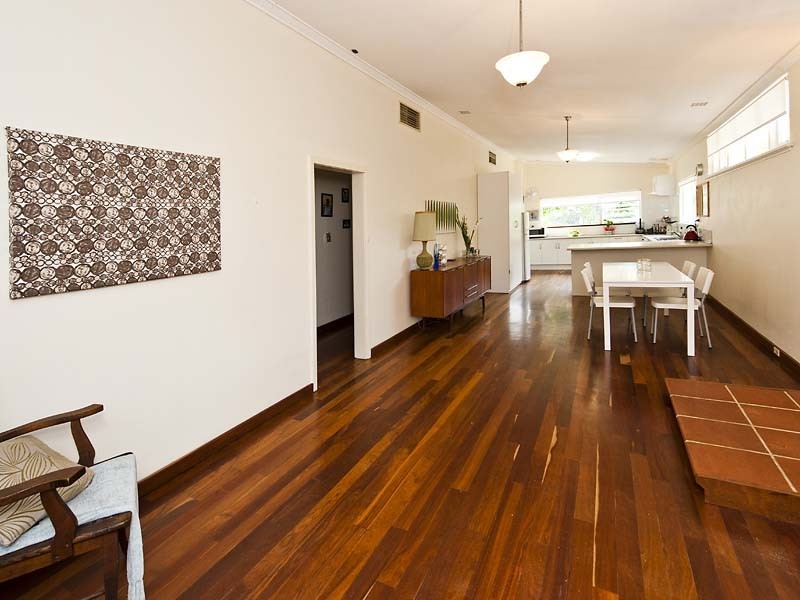 125 Modillion Avenue South, Riverton WA 6148