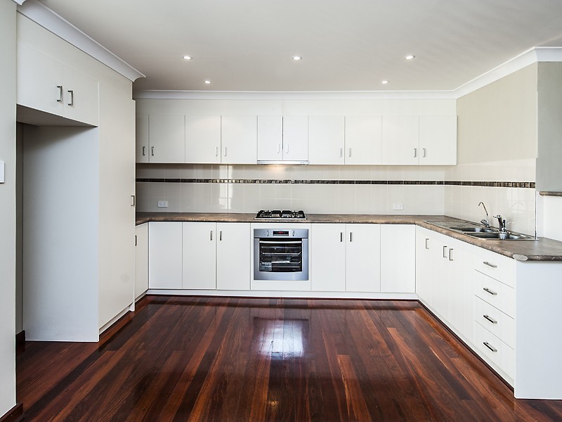 10 Laurel Close, Riverton WA 6148