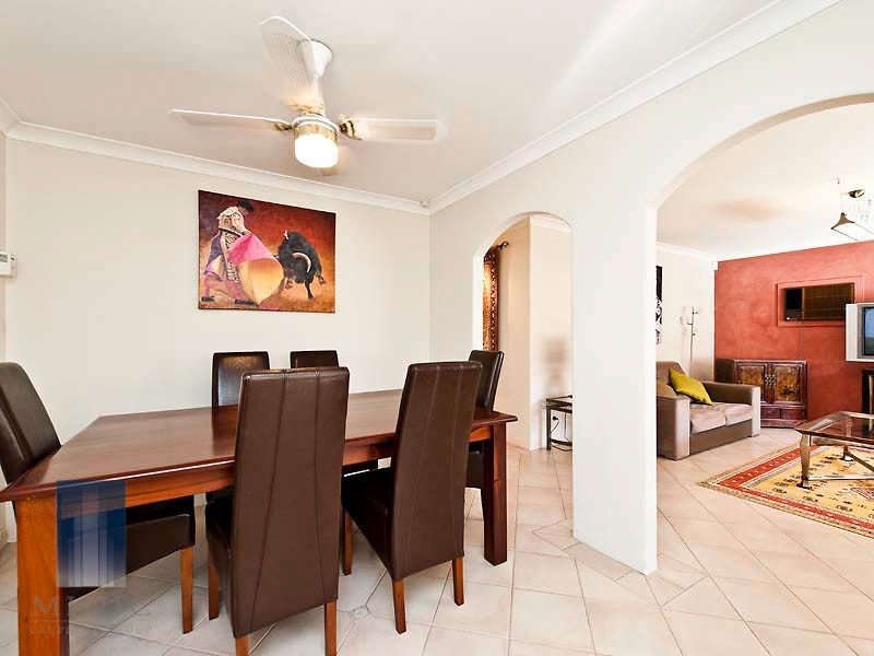4/182 Fern Road, Wilson WA 6107