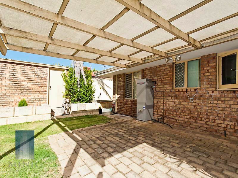 4/182 Fern Road, Wilson WA 6107