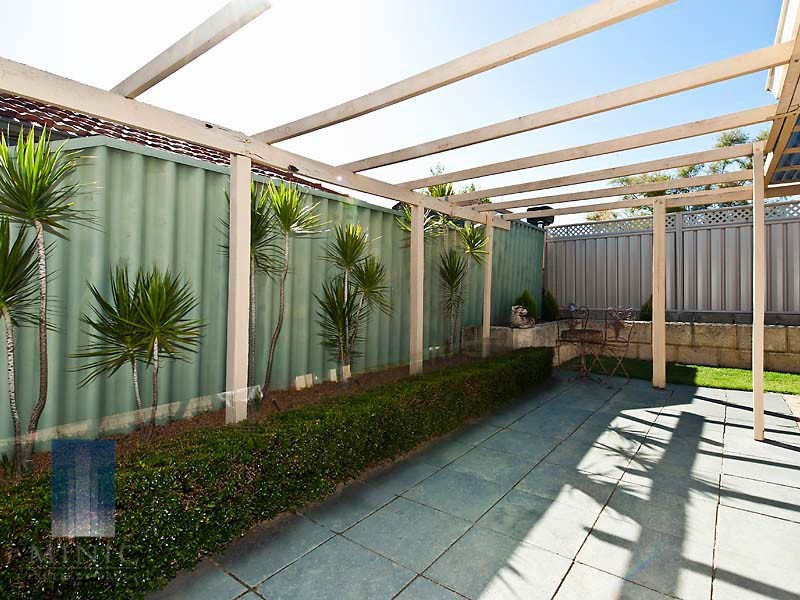 4/182 Fern Road, Wilson WA 6107