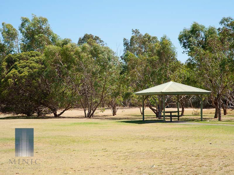 2 Cobalt Place, Riverton WA 6148