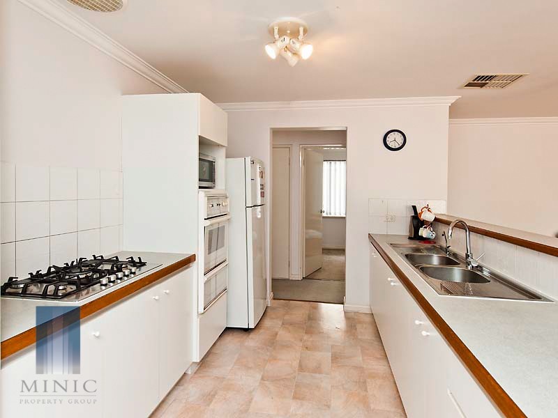 5 Centaur Street, Riverton WA 6148