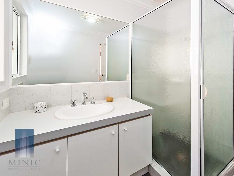 5 Centaur Street, Riverton WA 6148