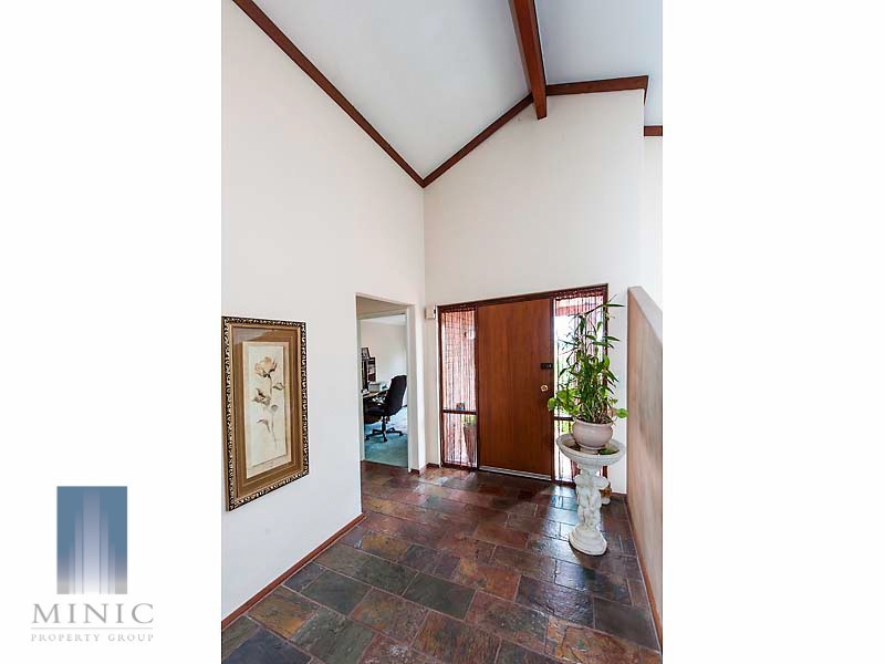 8 Kingsford Drive, Willetton WA 6155