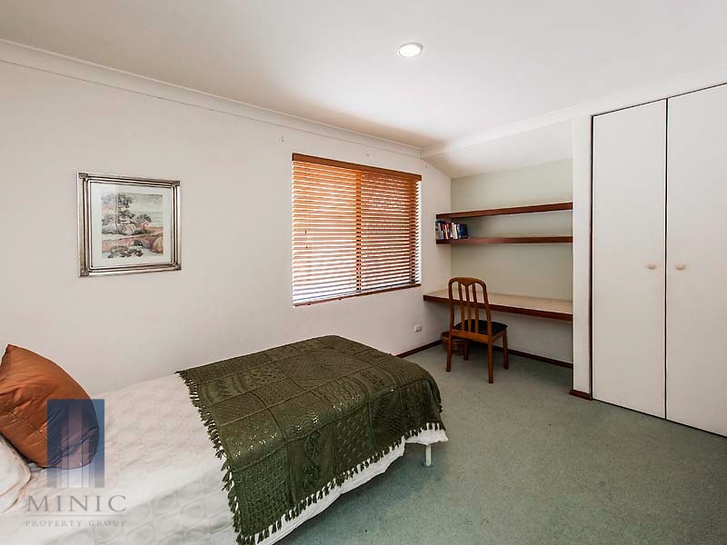 8 Kingsford Drive, Willetton WA 6155