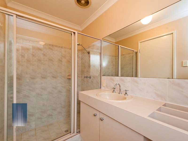 15 Old Lake Grove, Wilson WA 6107