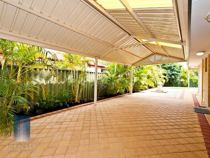 15 Old Lake Grove, Wilson WA 6107