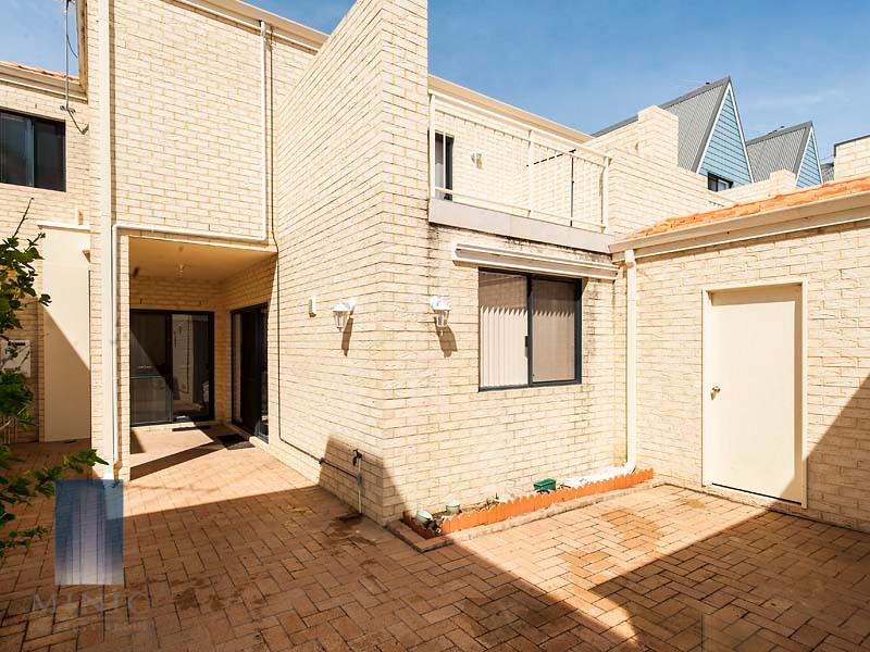 51B Lakeside Drive, Joondalup WA 6027