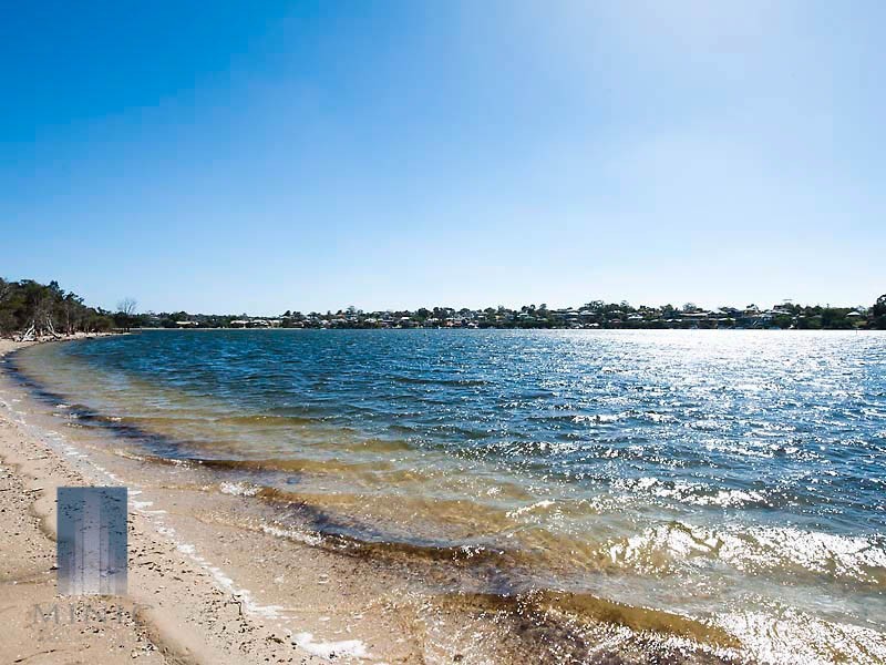 28 Cloister Avenue, Manning WA 6152