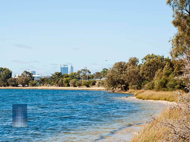 28 Cloister Avenue, Manning WA 6152