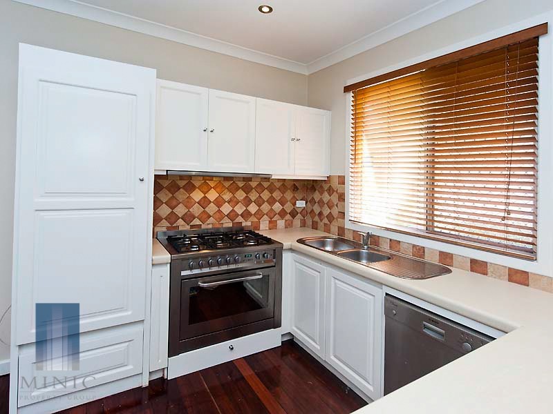 65 Coolgardie Street, St James WA 6102