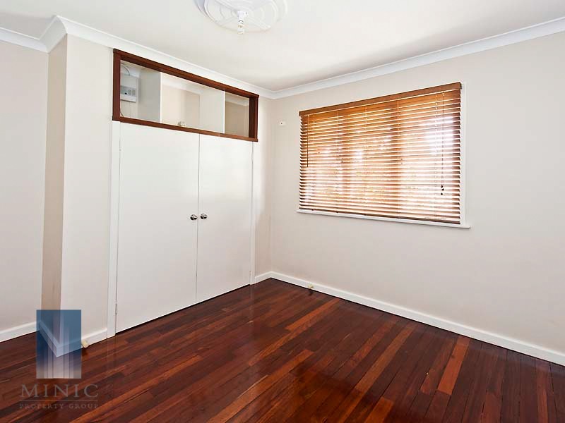 65 Coolgardie Street, St James WA 6102