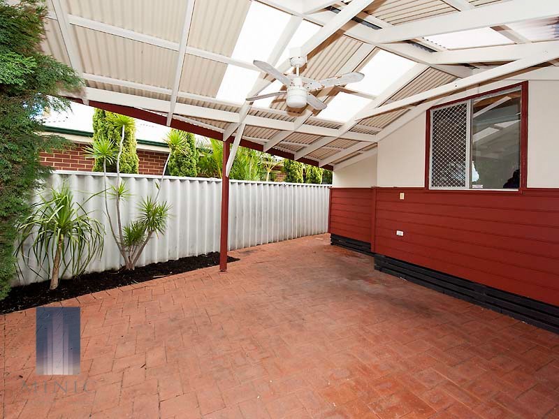 65 Coolgardie Street, St James WA 6102