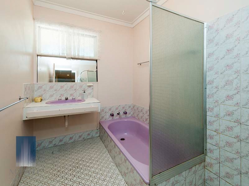 6A Midway Street, Riverton WA 6148