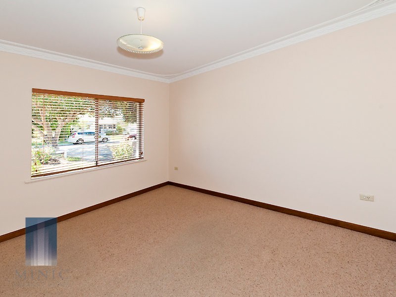 5A Lockhart Street, Como WA 6152