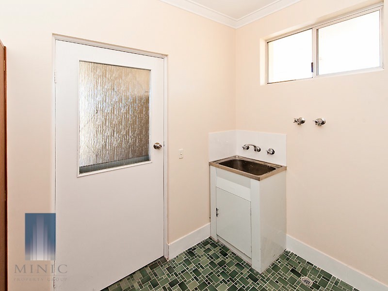 5A Lockhart Street, Como WA 6152