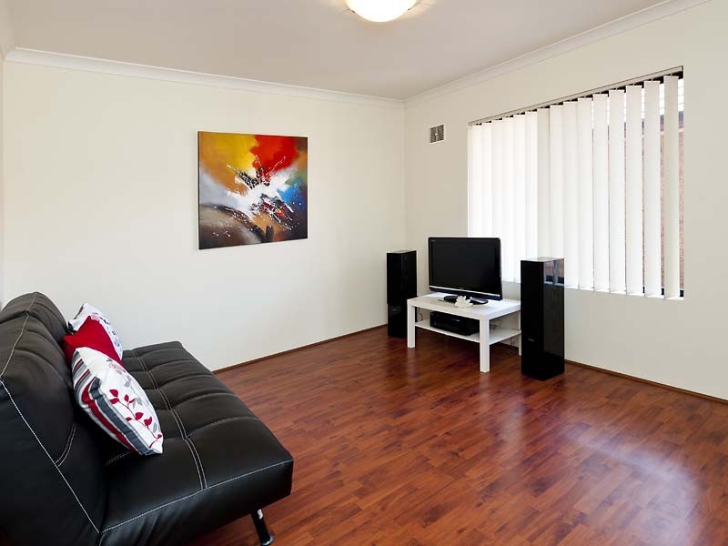 2/20 Gochean Avenue, Bentley WA 6102