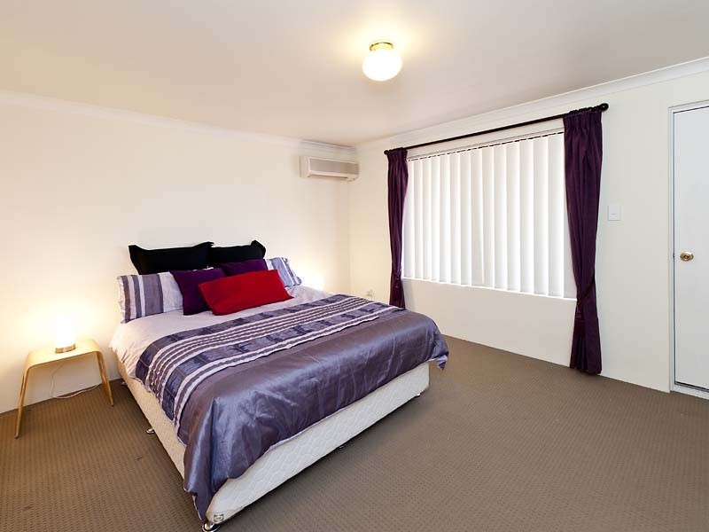 2/20 Gochean Avenue, Bentley WA 6102