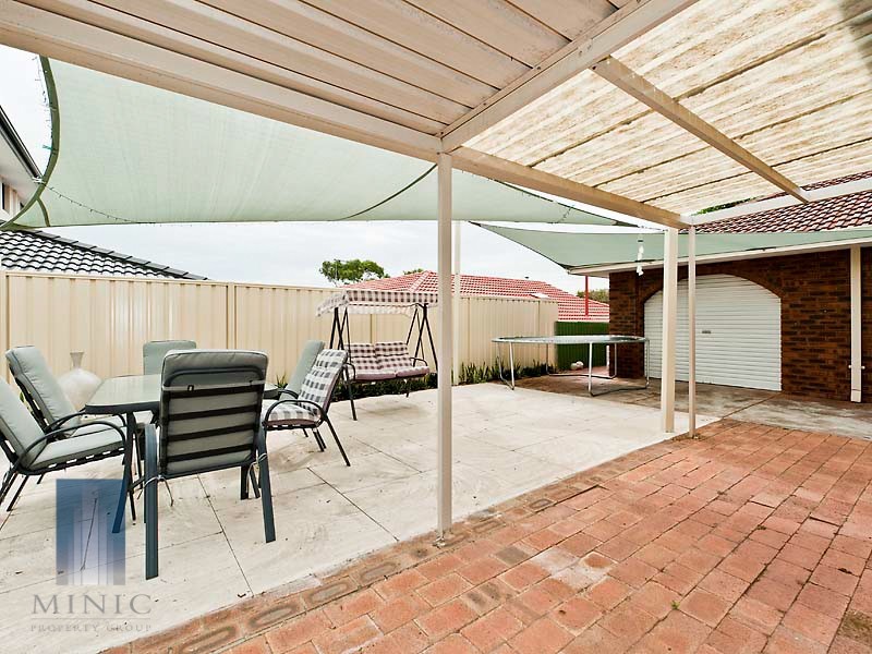 11 Bersica Court, Kardinya WA 6163