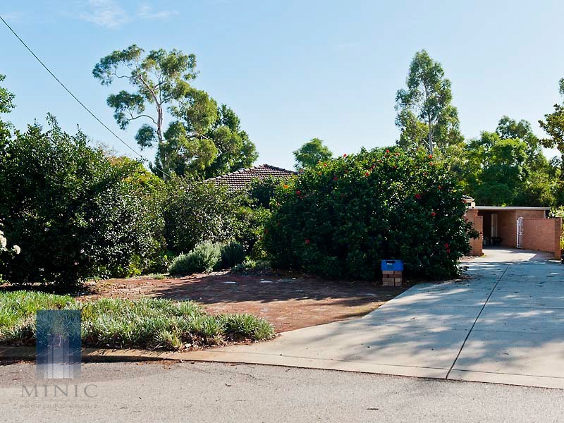 14 Montes Square, Riverton WA 6148