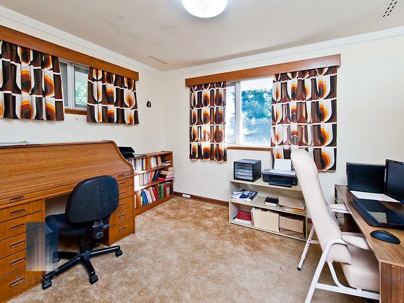 14 Montes Square, Riverton WA 6148