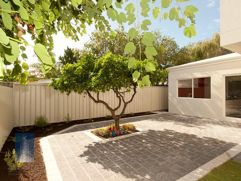 Lot 2, 19 Alderley Square, Wilson WA 6107