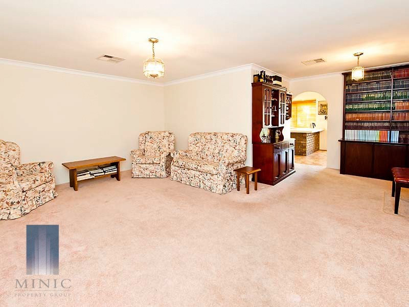 4 Tivella Court, Willetton WA 6155