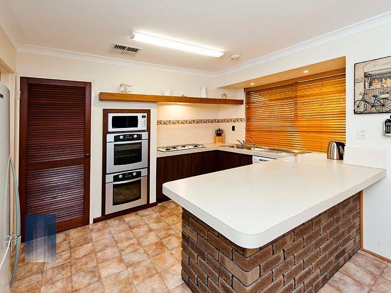 4 Tivella Court, Willetton WA 6155