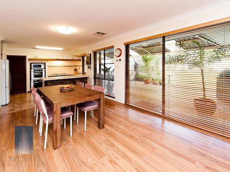 4 Tivella Court, Willetton WA 6155