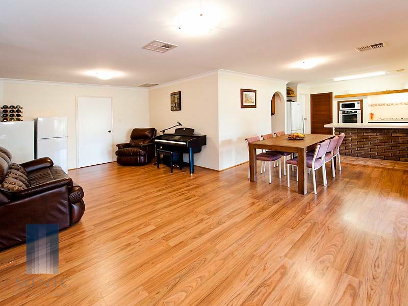 4 Tivella Court, Willetton WA 6155