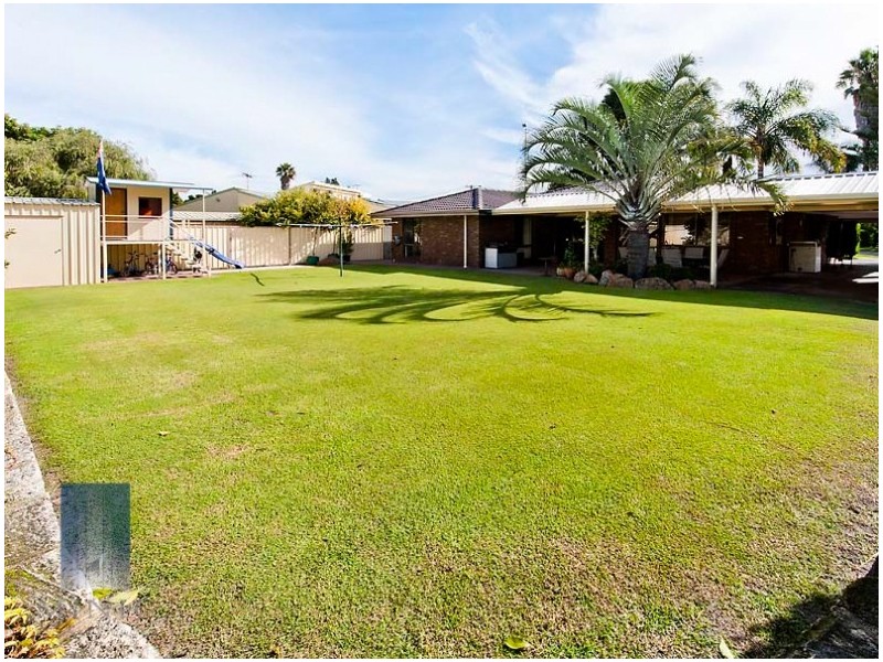 4 Tivella Court, Willetton WA 6155