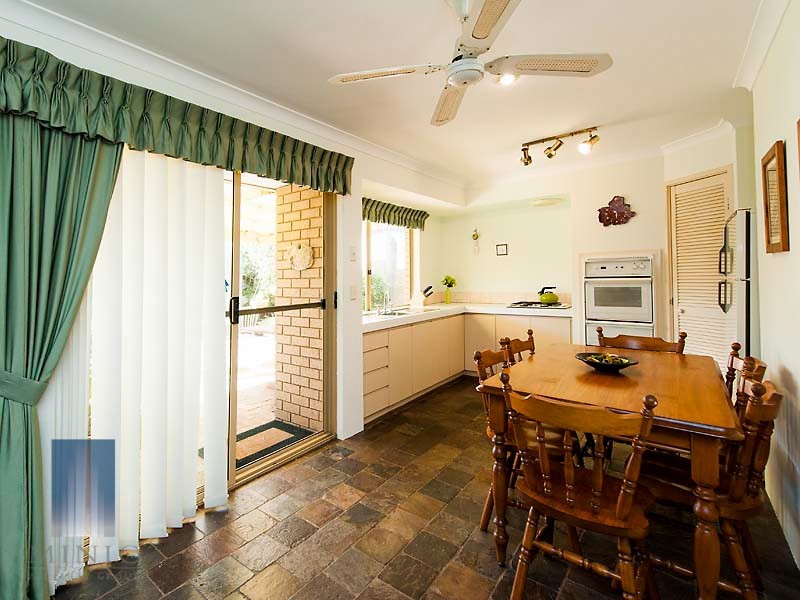 24/70 Vellgrove Avenue, Parkwood WA 6147