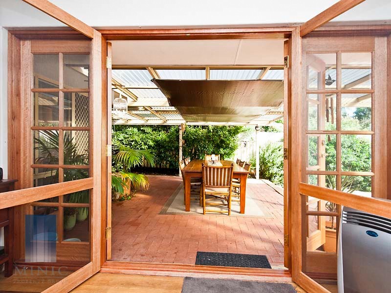 109 Vellgrove Avenue, Parkwood WA 6147