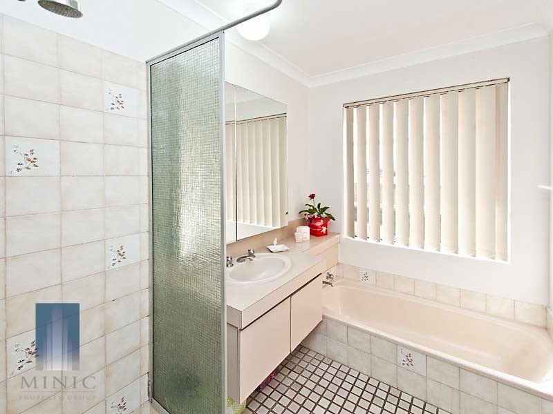 109 Vellgrove Avenue, Parkwood WA 6147