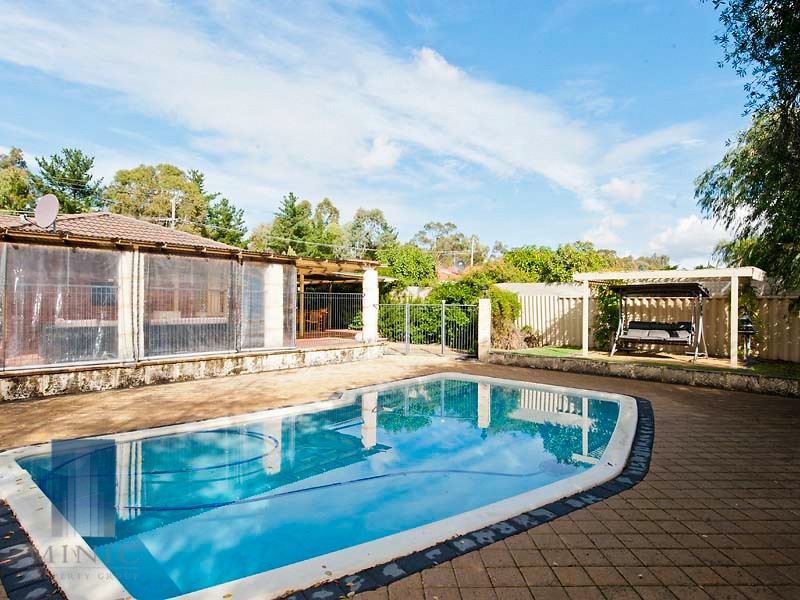 109 Vellgrove Avenue, Parkwood WA 6147