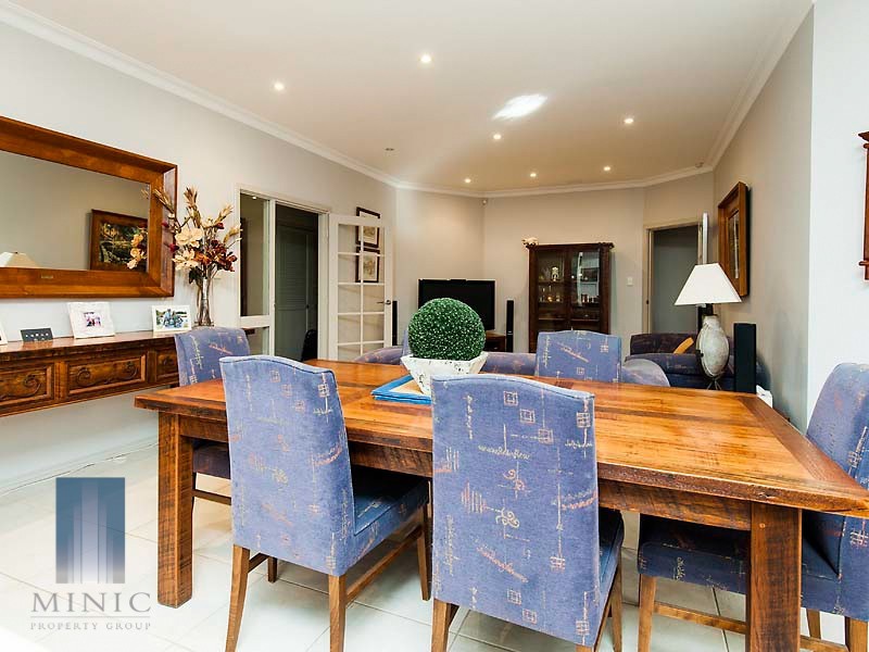 17A Klem Avenue, Salter Point WA 6152