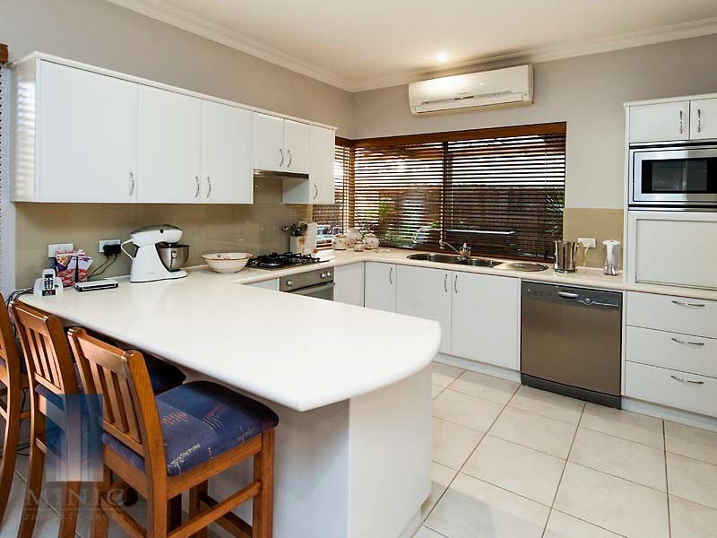 17A Klem Avenue, Salter Point WA 6152