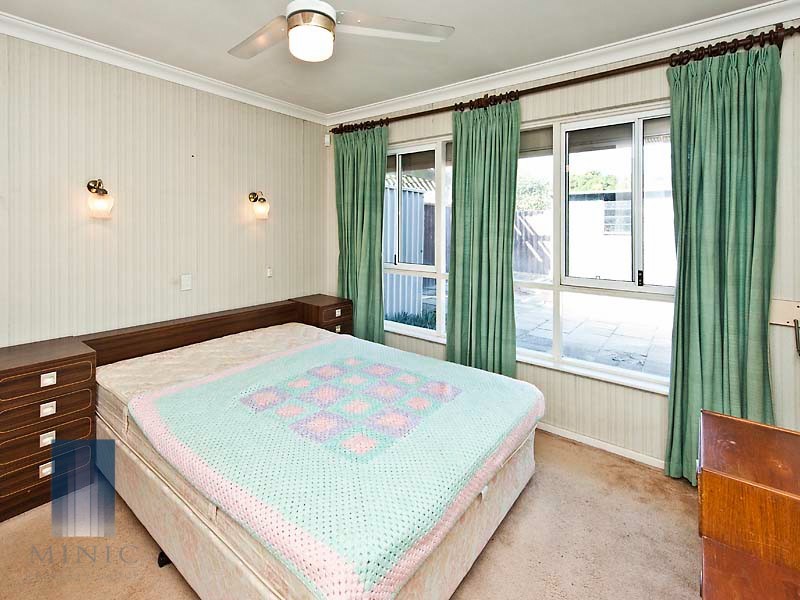 3 Glennon Way, Rossmoyne WA 6148