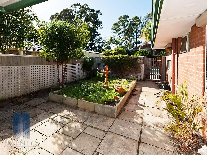 3 Glennon Way, Rossmoyne WA 6148