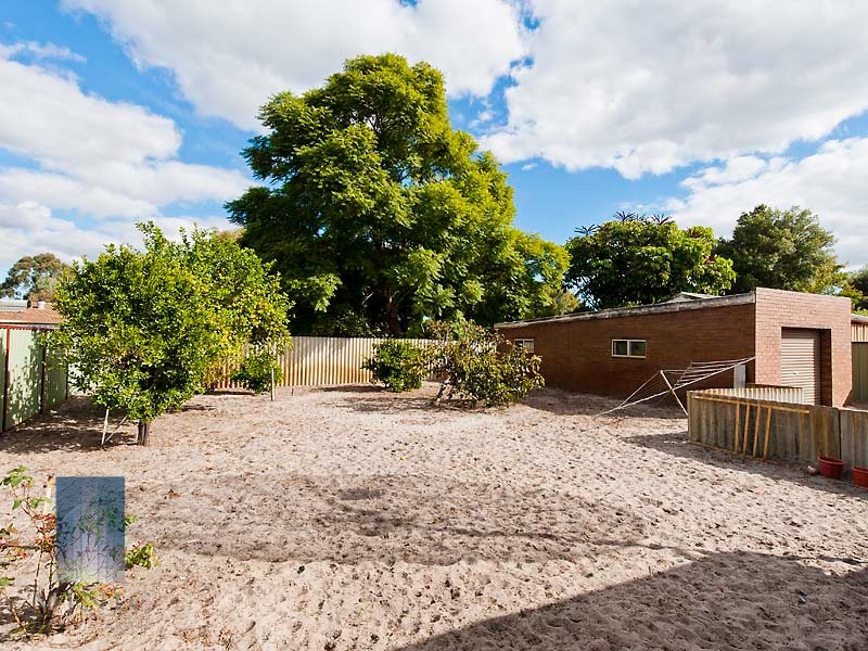 8 Markham Place, Bentley WA 6102