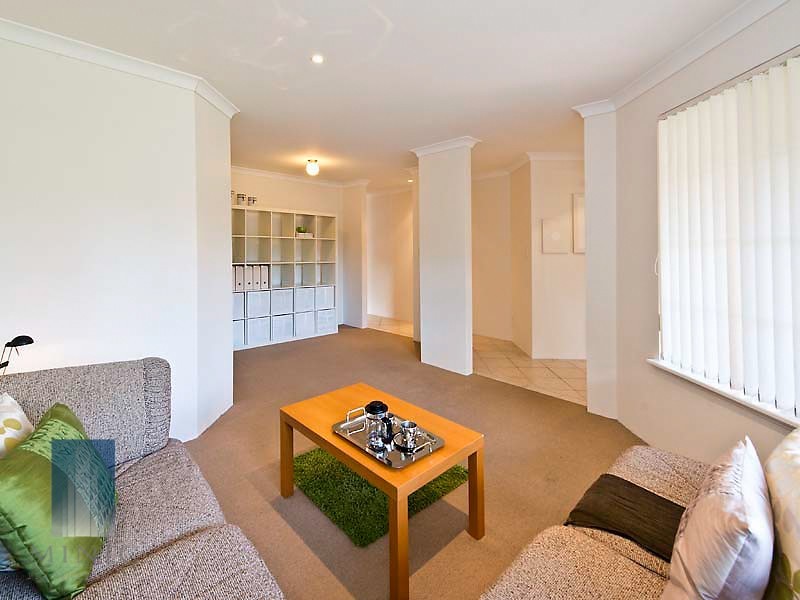 2/3 Heracles Avenue, Riverton WA 6148