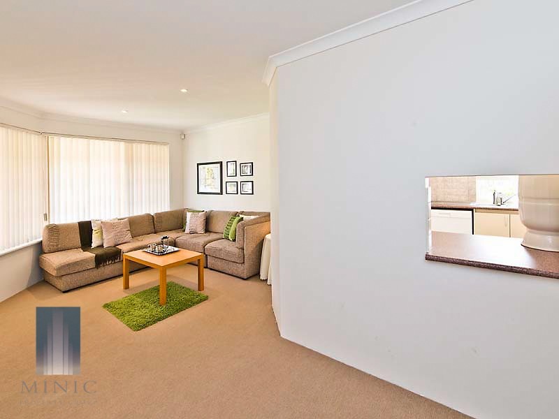 2/3 Heracles Avenue, Riverton WA 6148