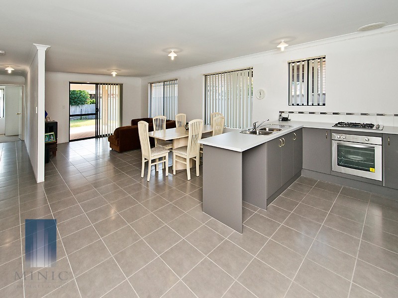 6B Barber Place, Riverton WA 6148