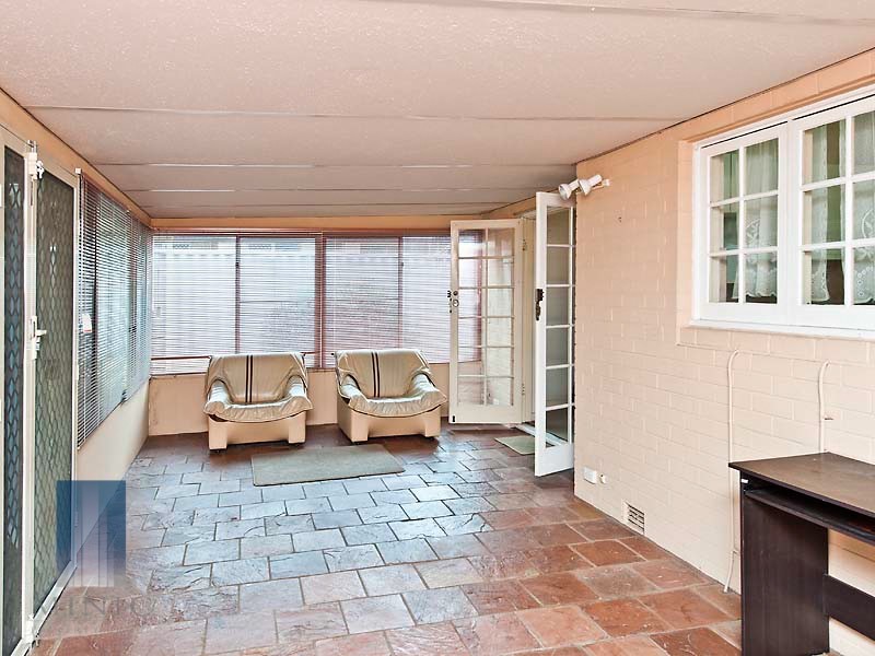 9 Grayson Court, Wilson WA 6107