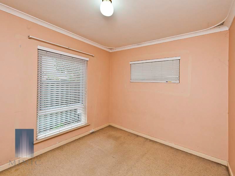 9 Grayson Court, Wilson WA 6107